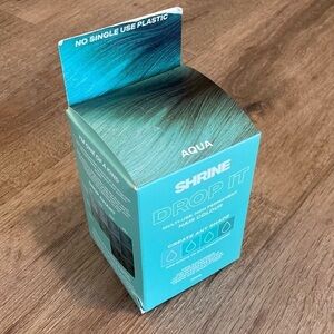 NIB Shrine Aqua Hair Color Blue